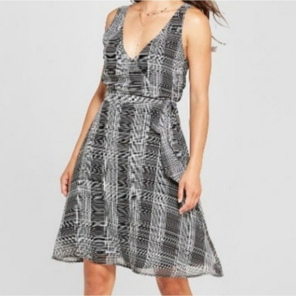 A New Day Black and White Sleeveless Tie Dress Size M NWT